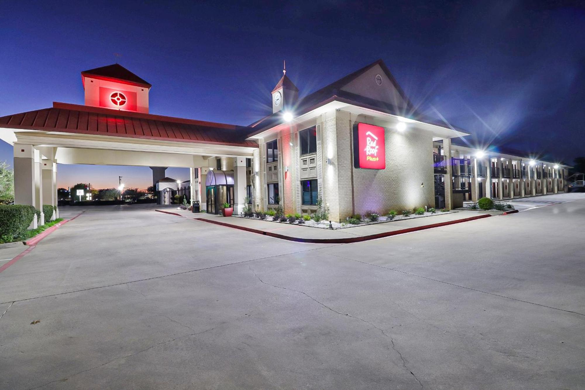 Red Roof Inn Plus+ Dallas - 애디슨 외부 사진