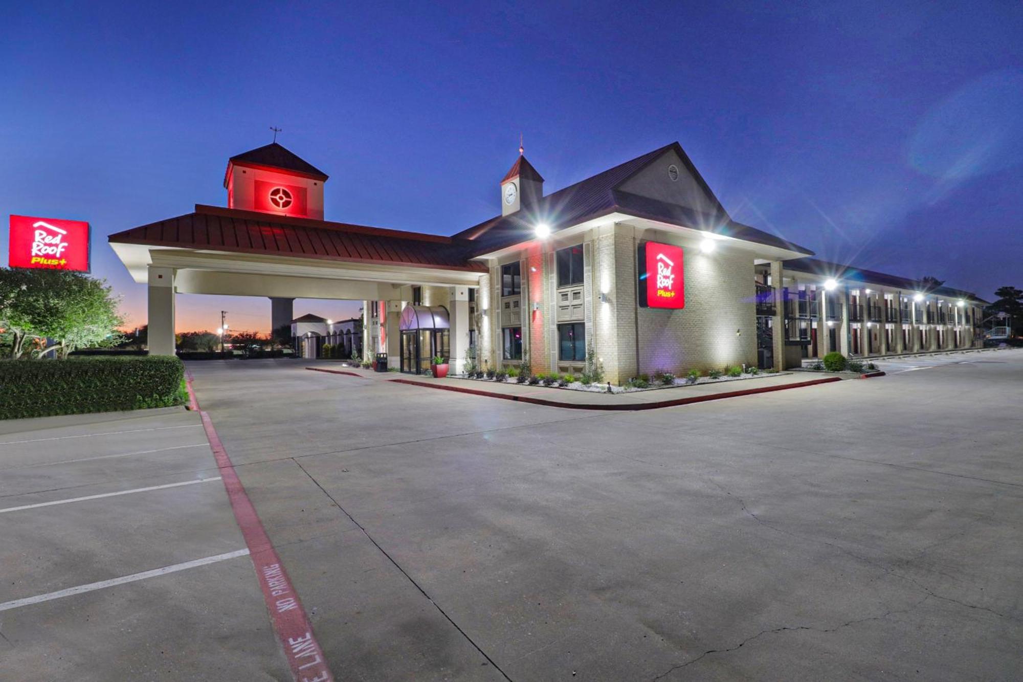 Red Roof Inn Plus+ Dallas - 애디슨 외부 사진