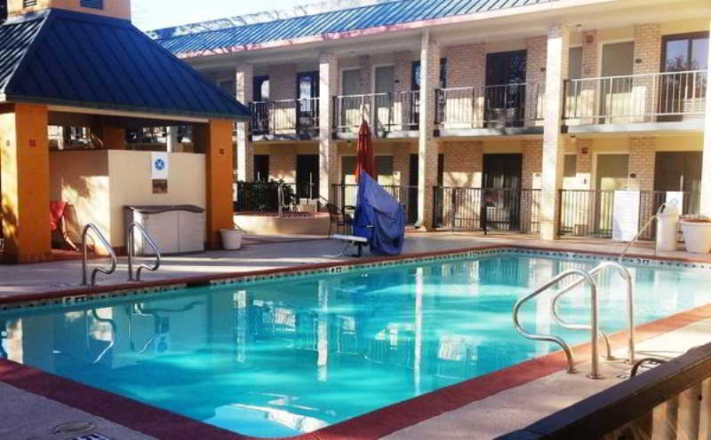 Red Roof Inn Plus+ Dallas - 애디슨 외부 사진